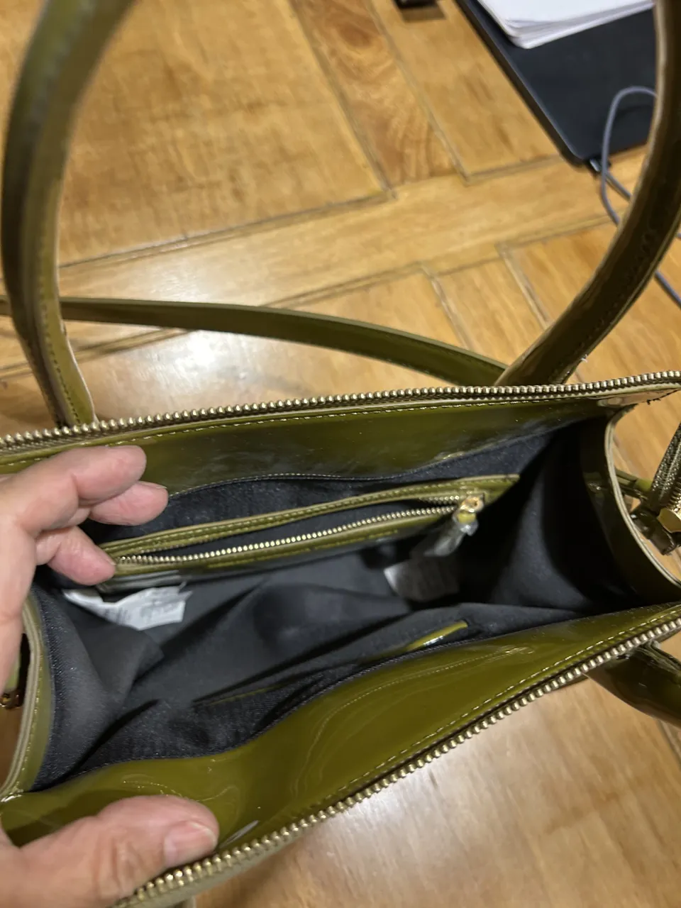 Cartera Mishka - Vista 3