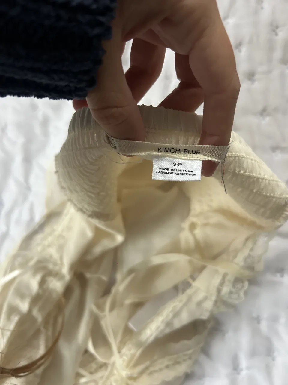 Top Urban Outfitters - Vista 3