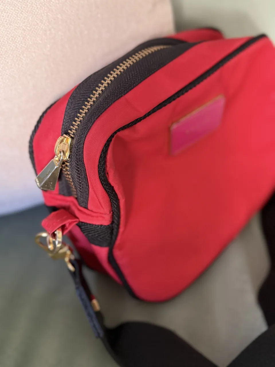 Cartera Besha - Vista 4