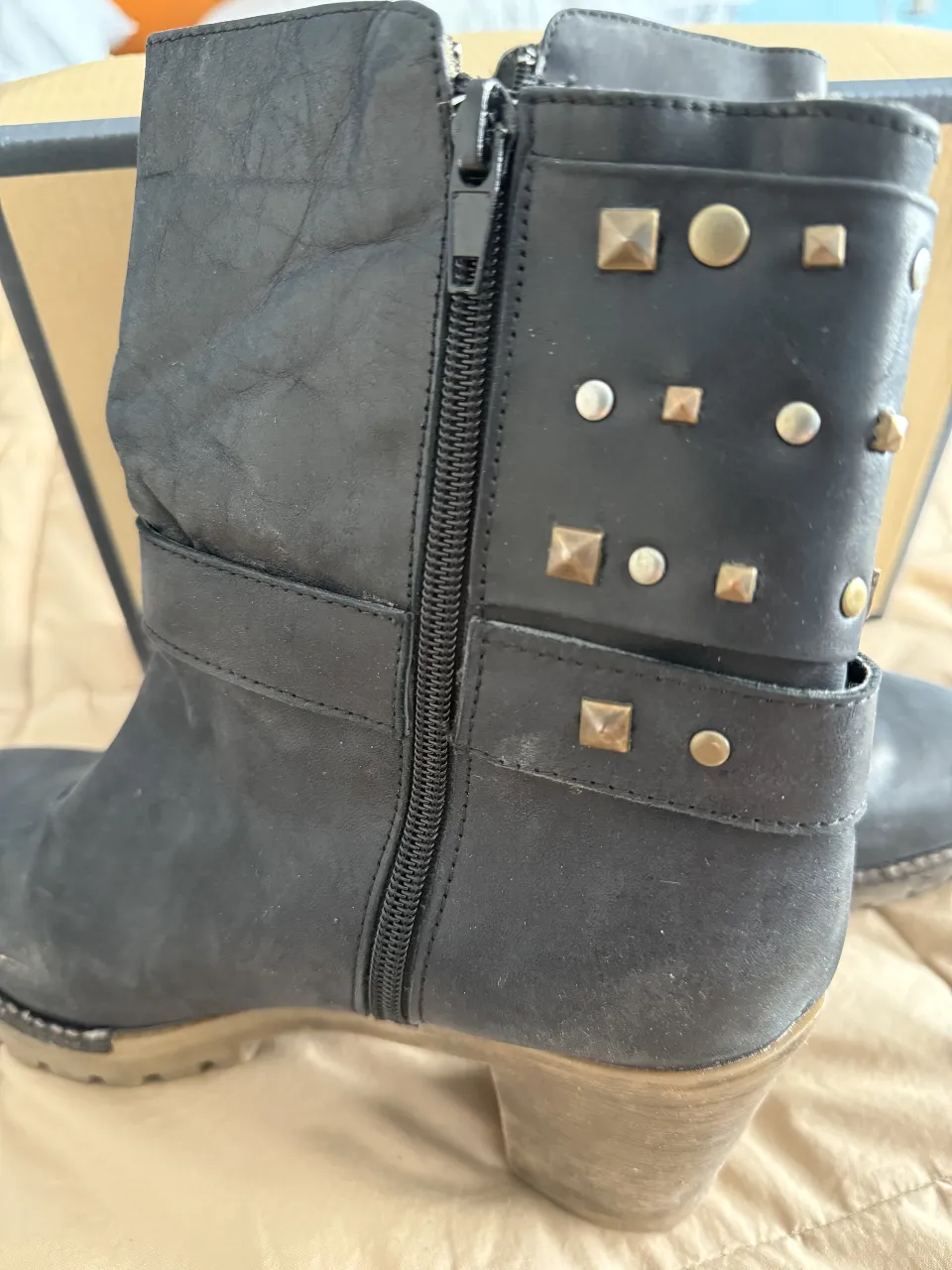 Borcegos Traza - Vista 2