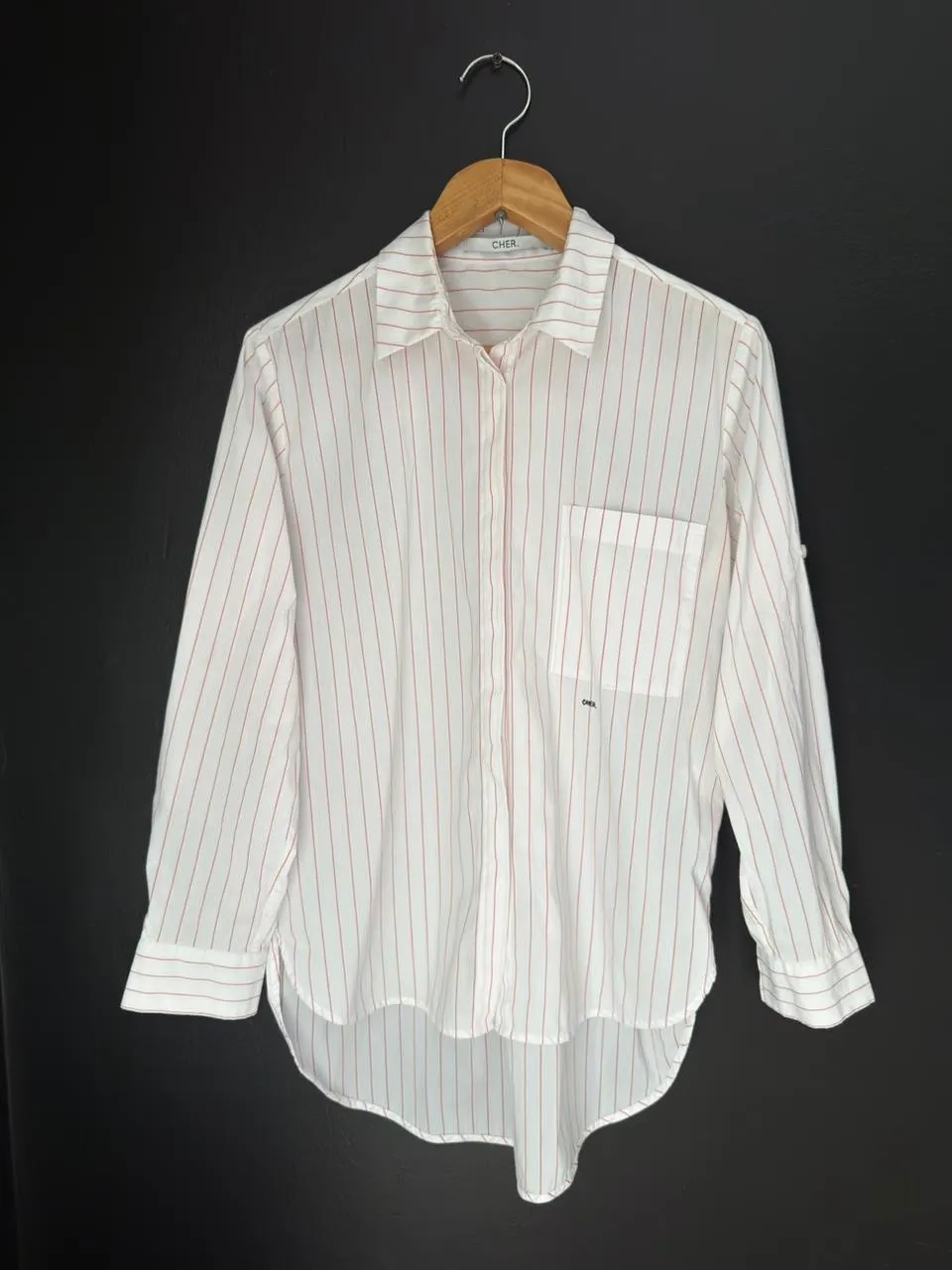 Camisa maría Cher talle 1 amplia S/M color blanca a rayas medidas hombros 40 cm axilas 52 cm sisa 24 cm mangas 58 cm cintura 52 cm cadera 54 cm largo 70/82 cm posterior  impecable