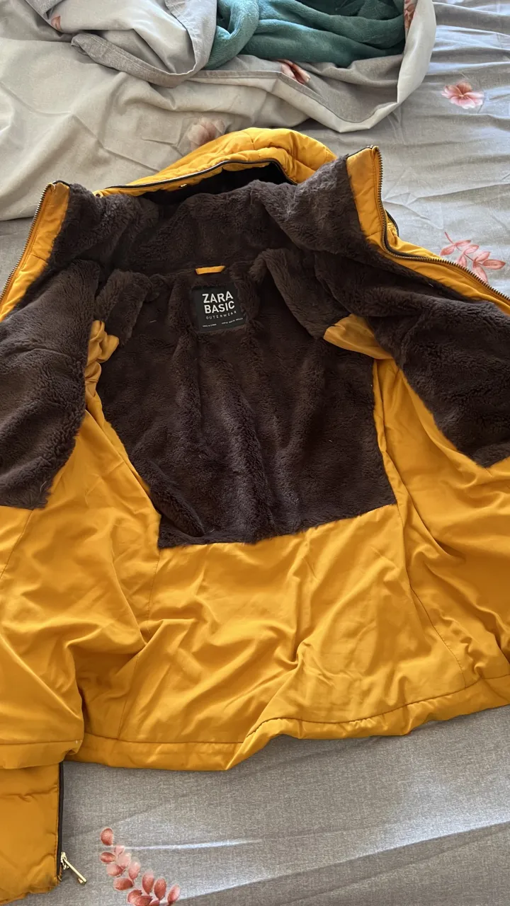 Campera Zara - Vista 3