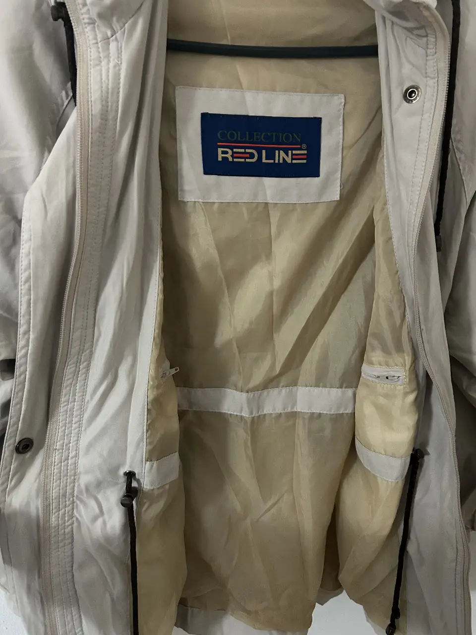 Campera RED LINE - Vista 2