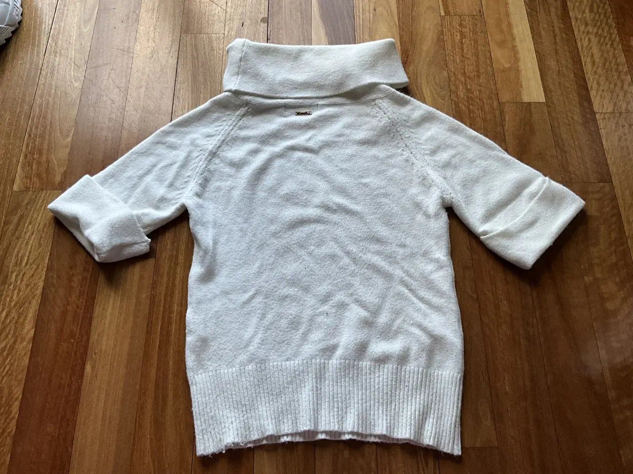 Polera Markova - Vista 3