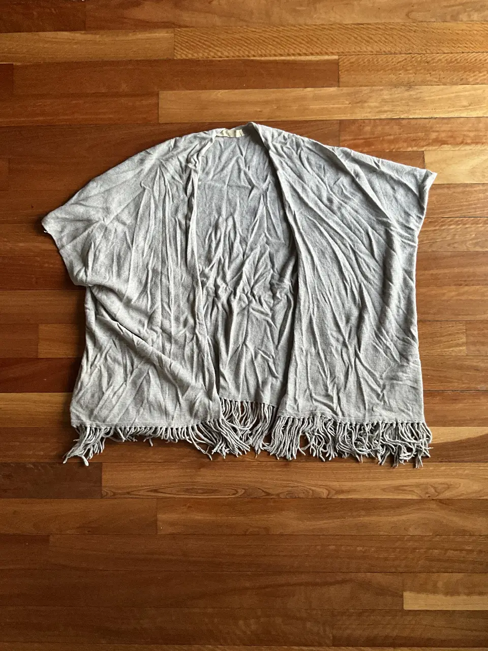 Cardigan AKIA BARA - Vista 2