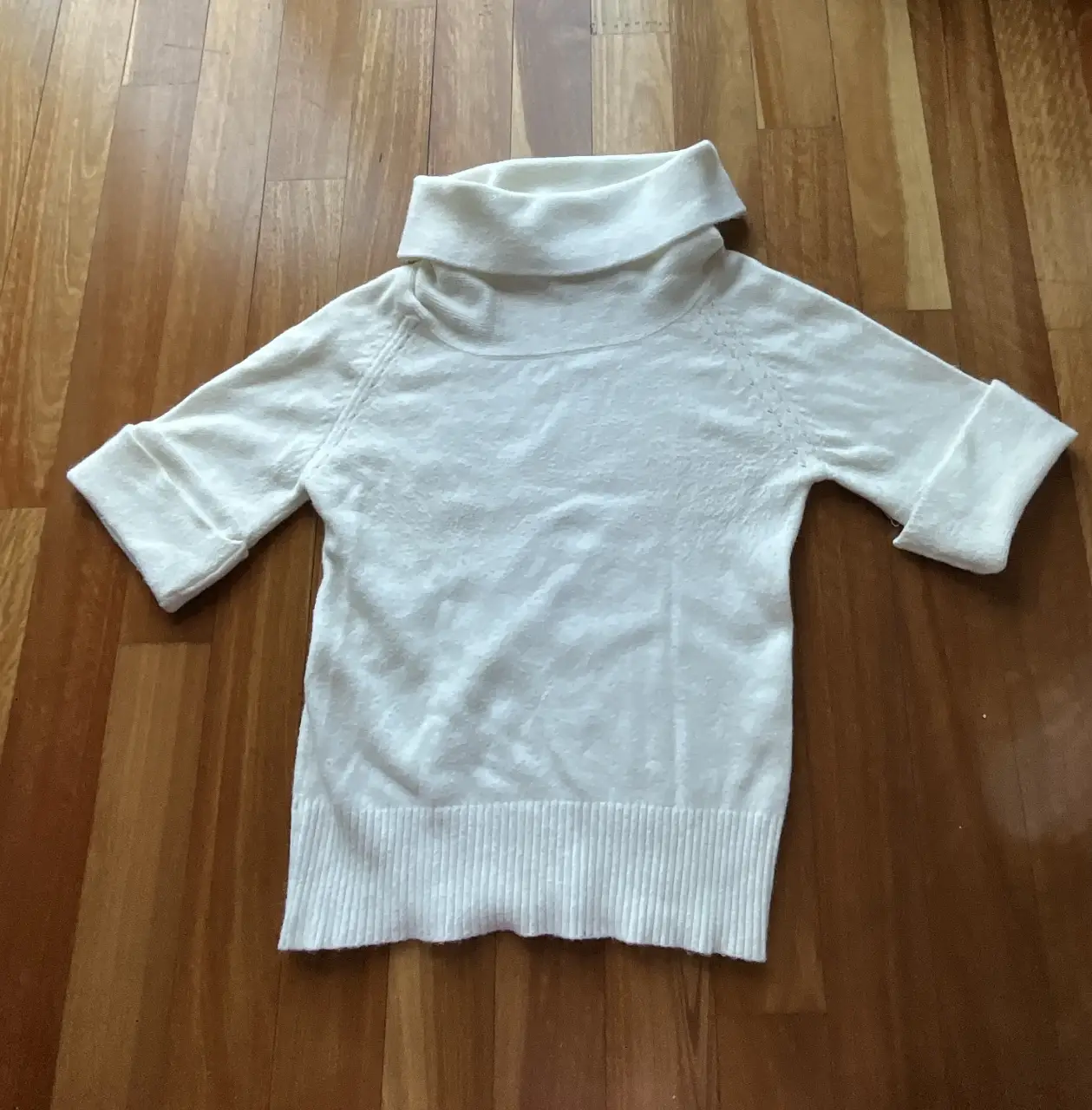 Polera Markova - Vista 5