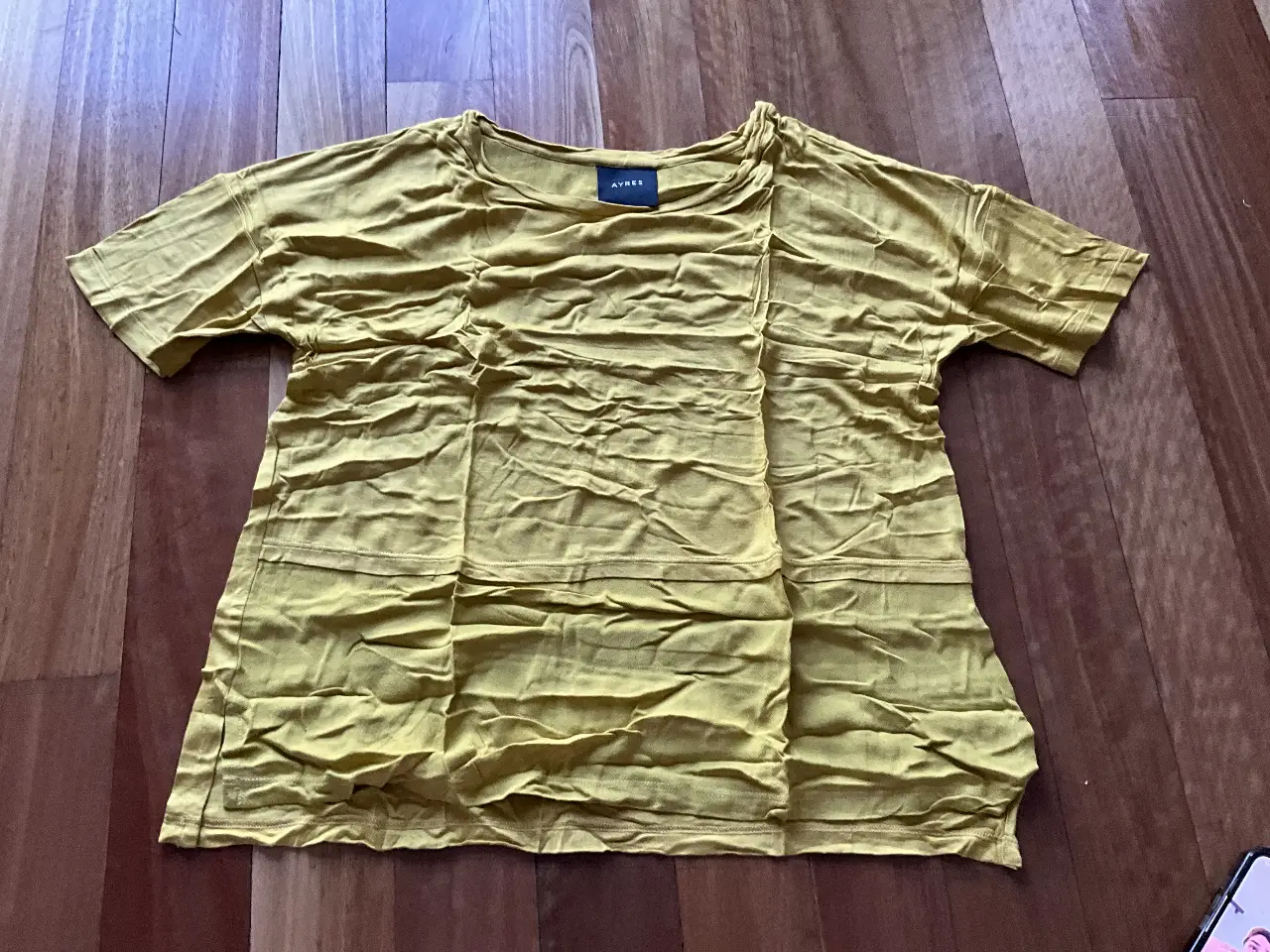 Remera Ayres - Vista 3
