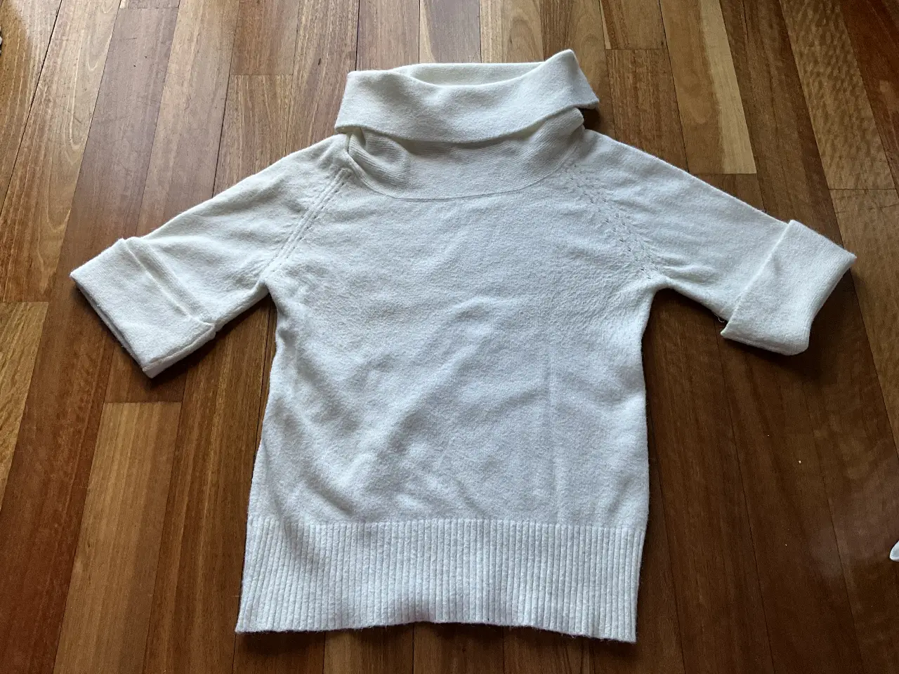 Polera Markova - Vista 2