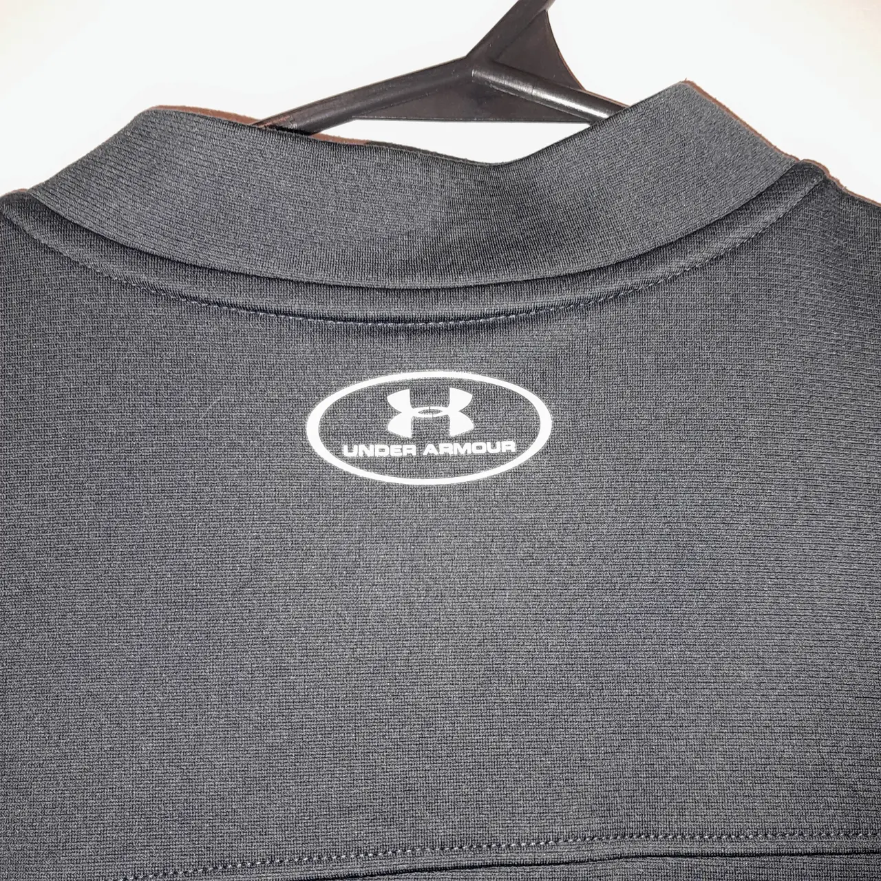 Campera Under Armour - Vista 3