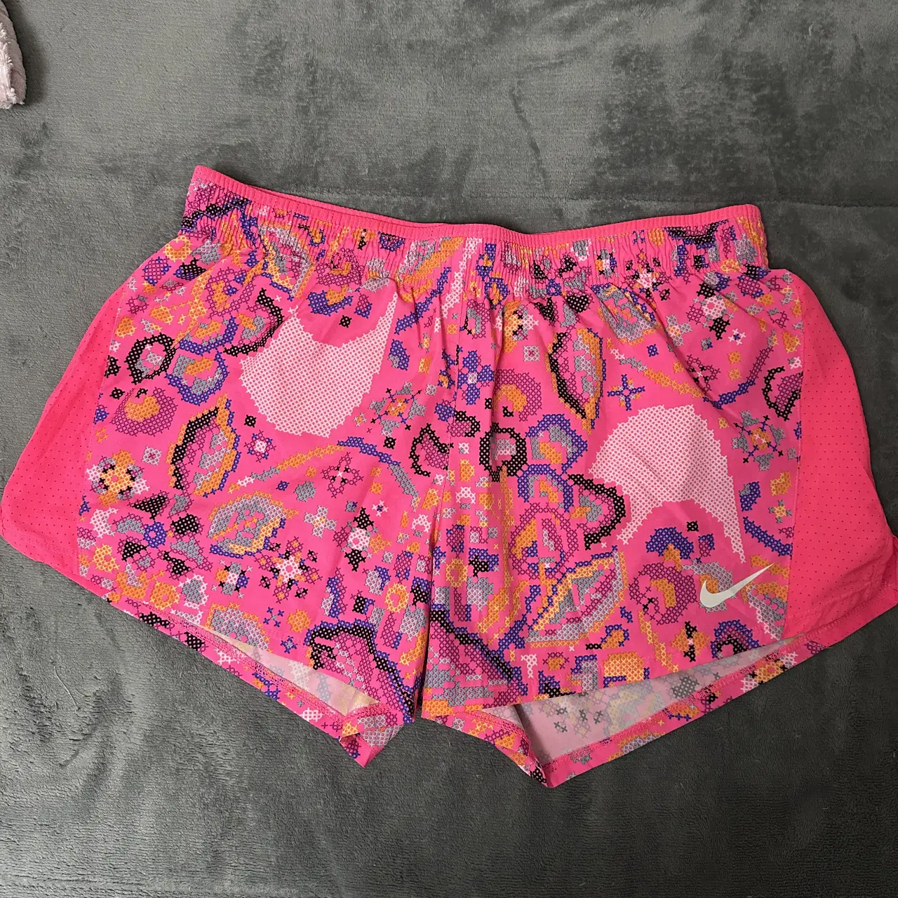 Short Nike - Vista 2