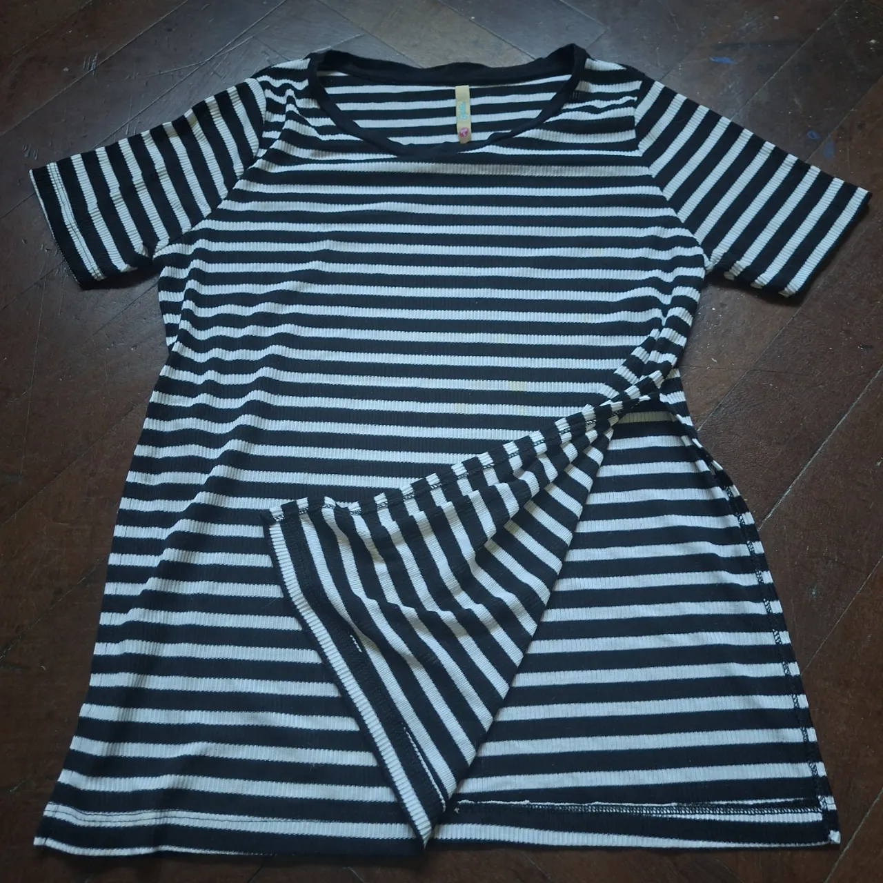 Remera Sybilla - Vista 2