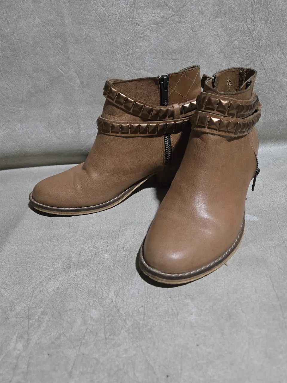 Borcegos Sin marca conocida - Vista 2