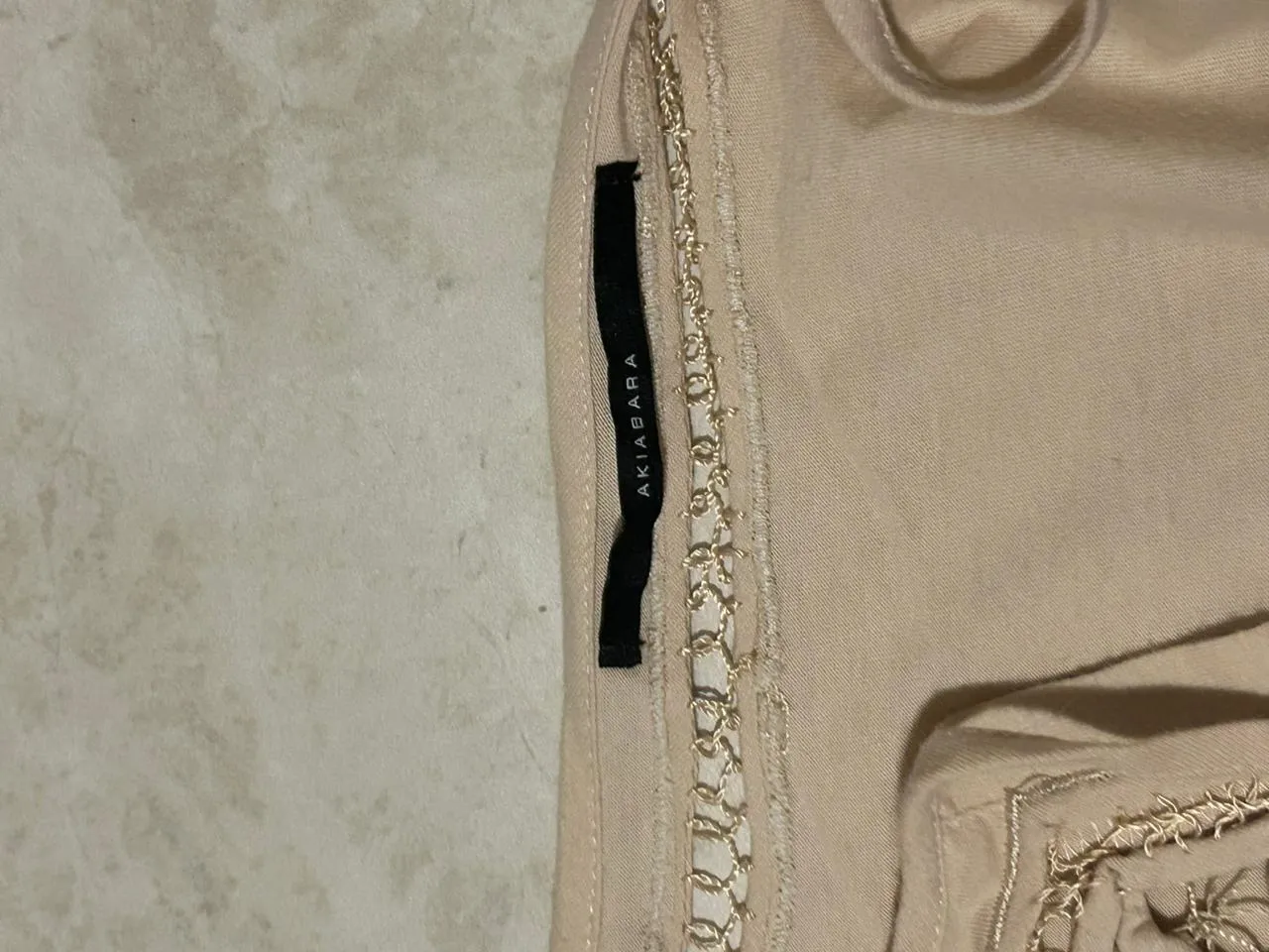 Remera Akiabara - Vista 3