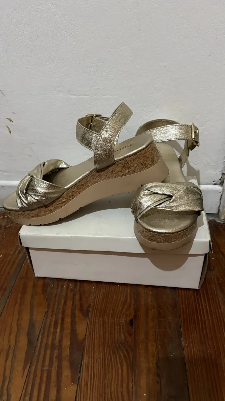 Sandalias Stitching - Vista 2