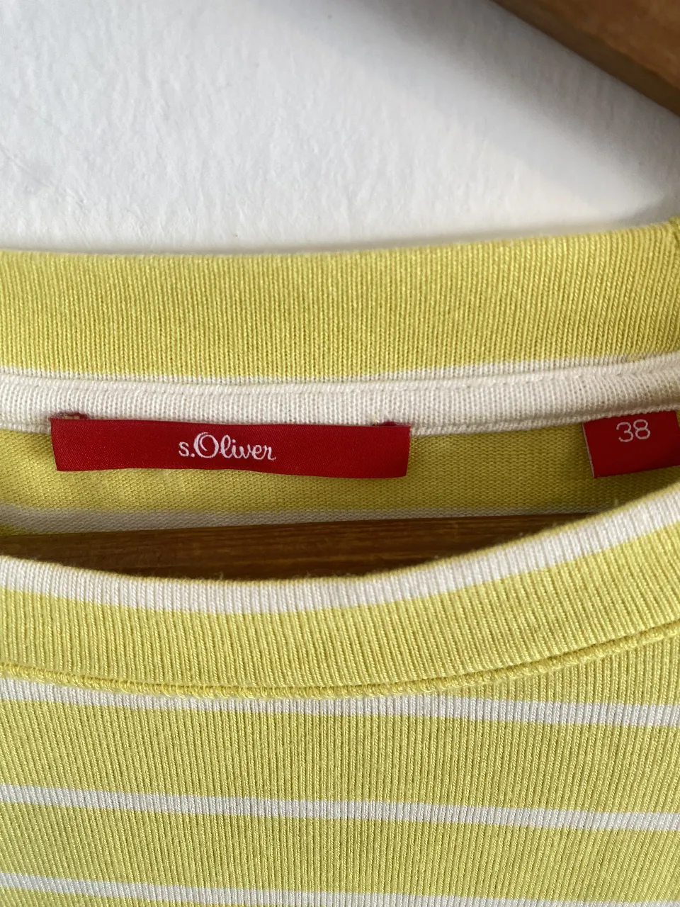 Remera s.Oliver - Vista 2