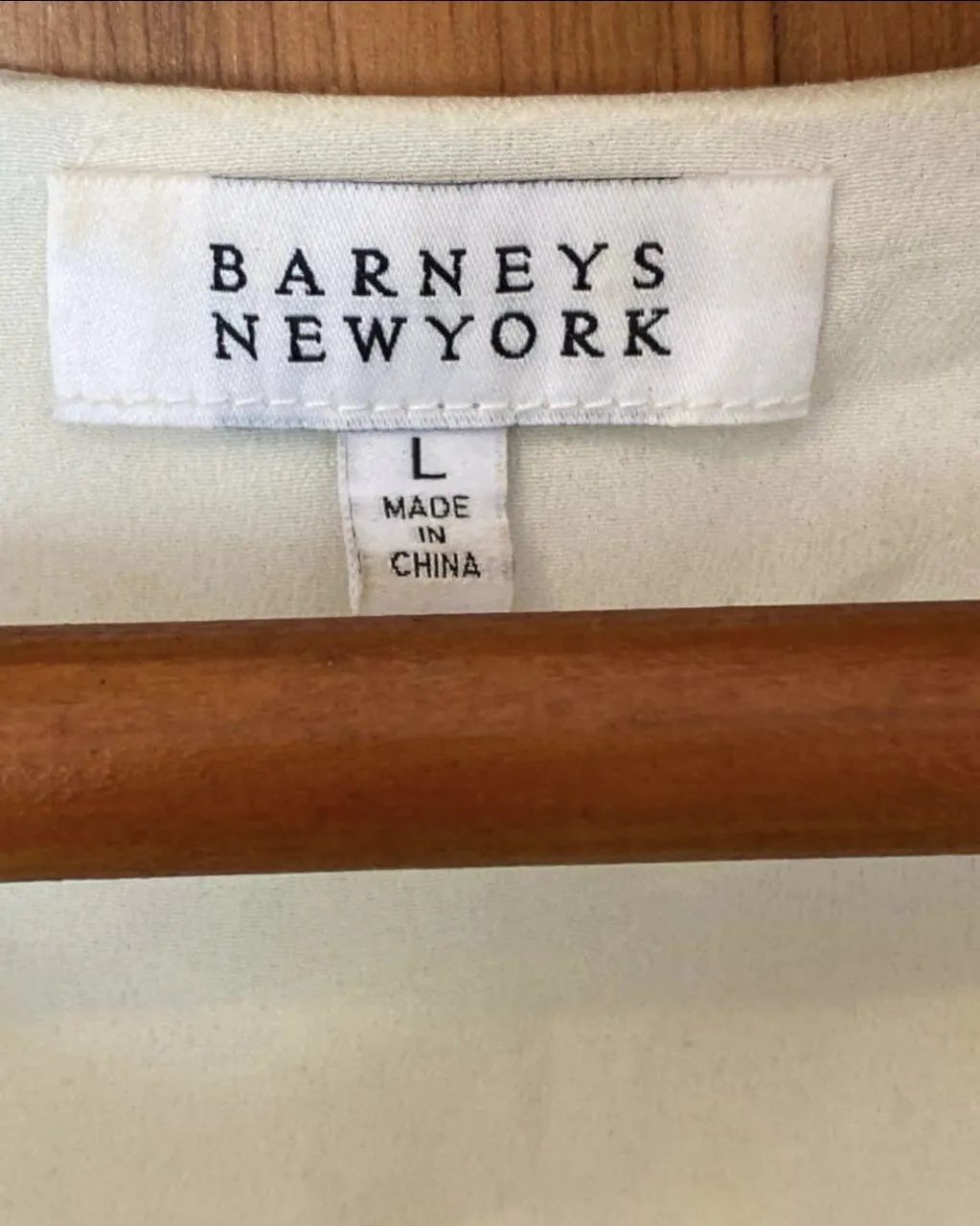 Blusa Barneys new york - Vista 4