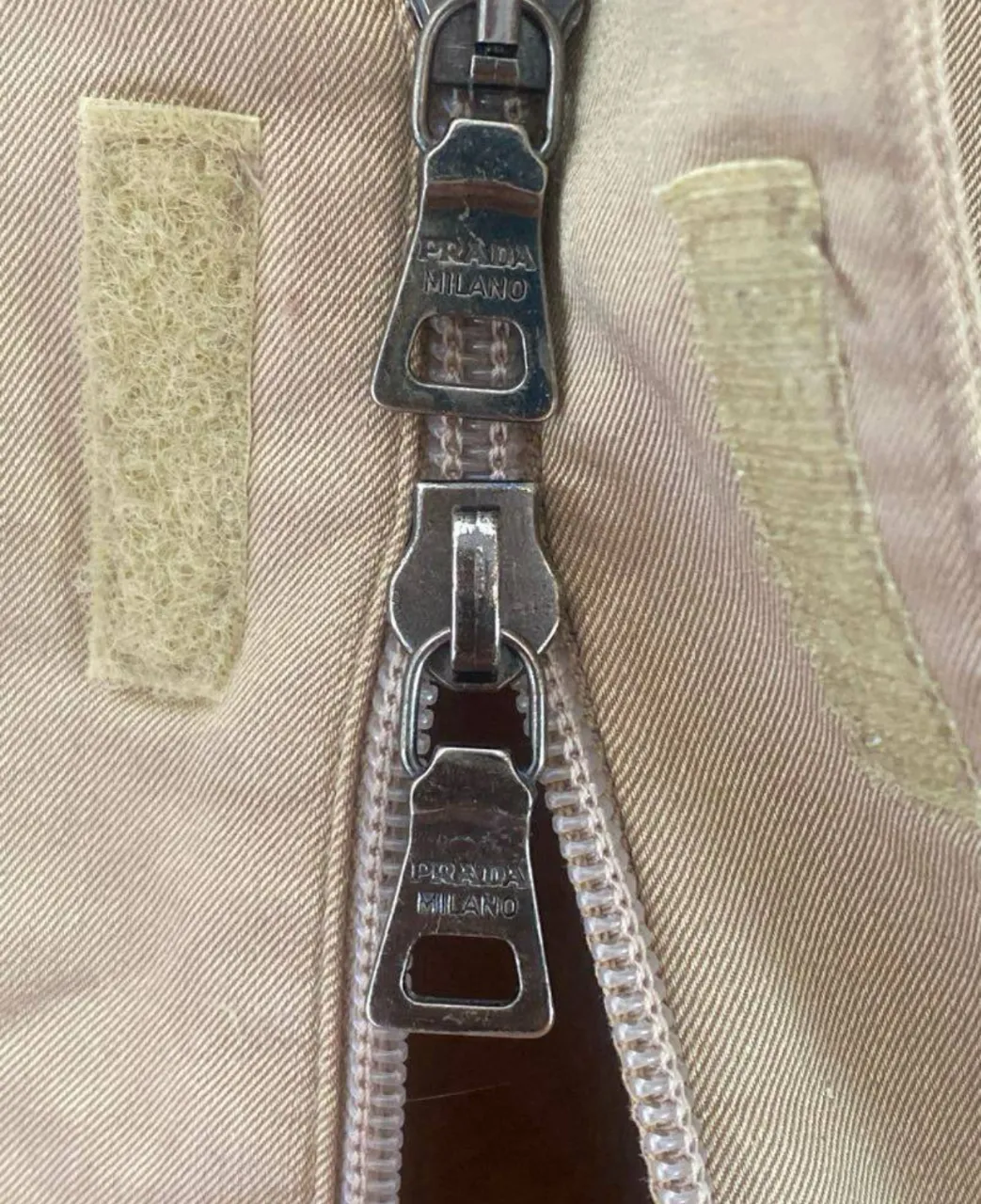 Campera Prada - Vista 4