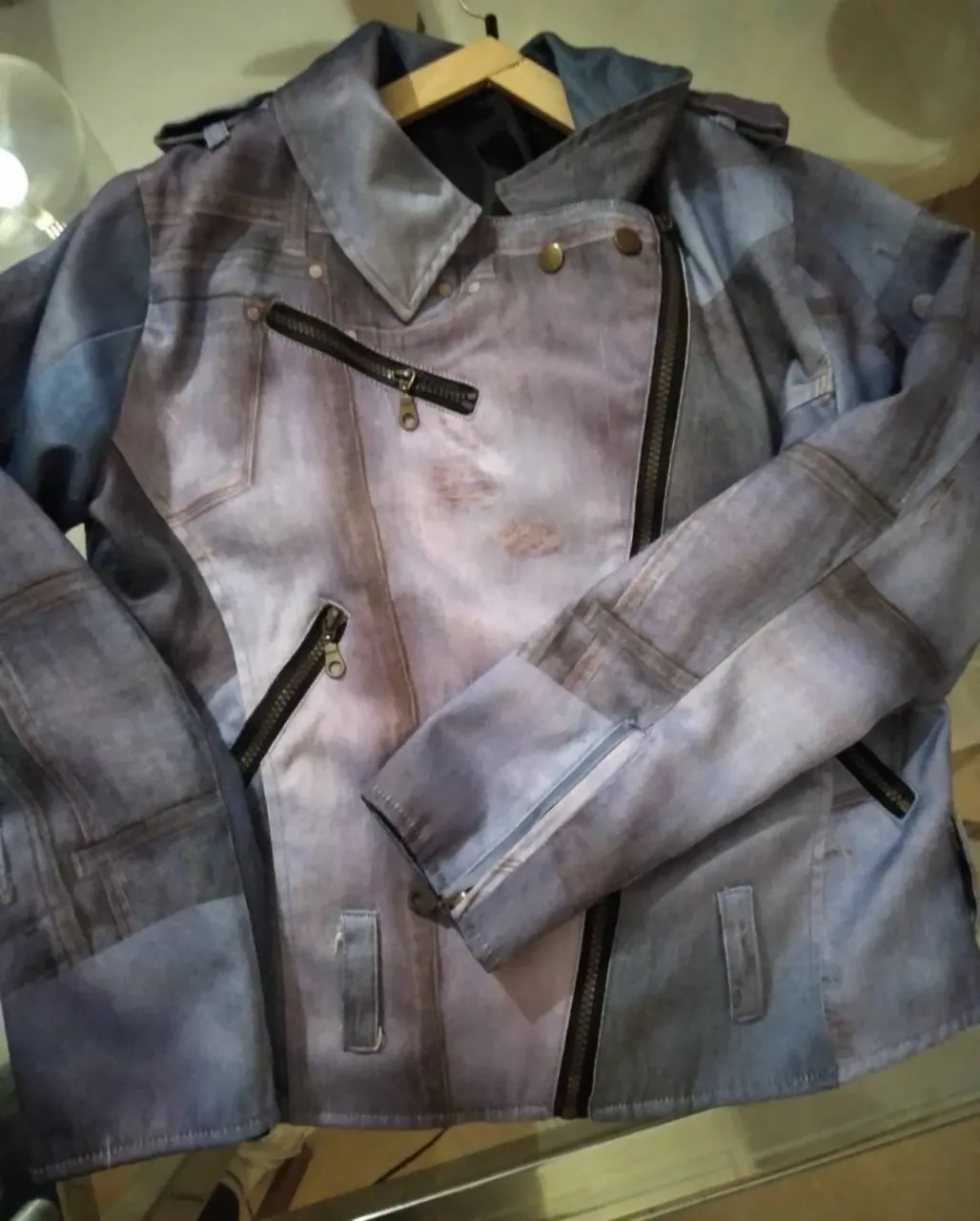 Campera Otra - Vista 2