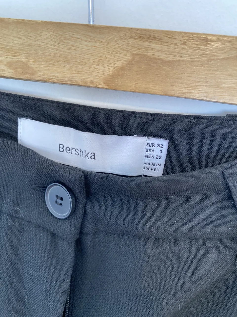 Pantalón Bershka - Vista 3