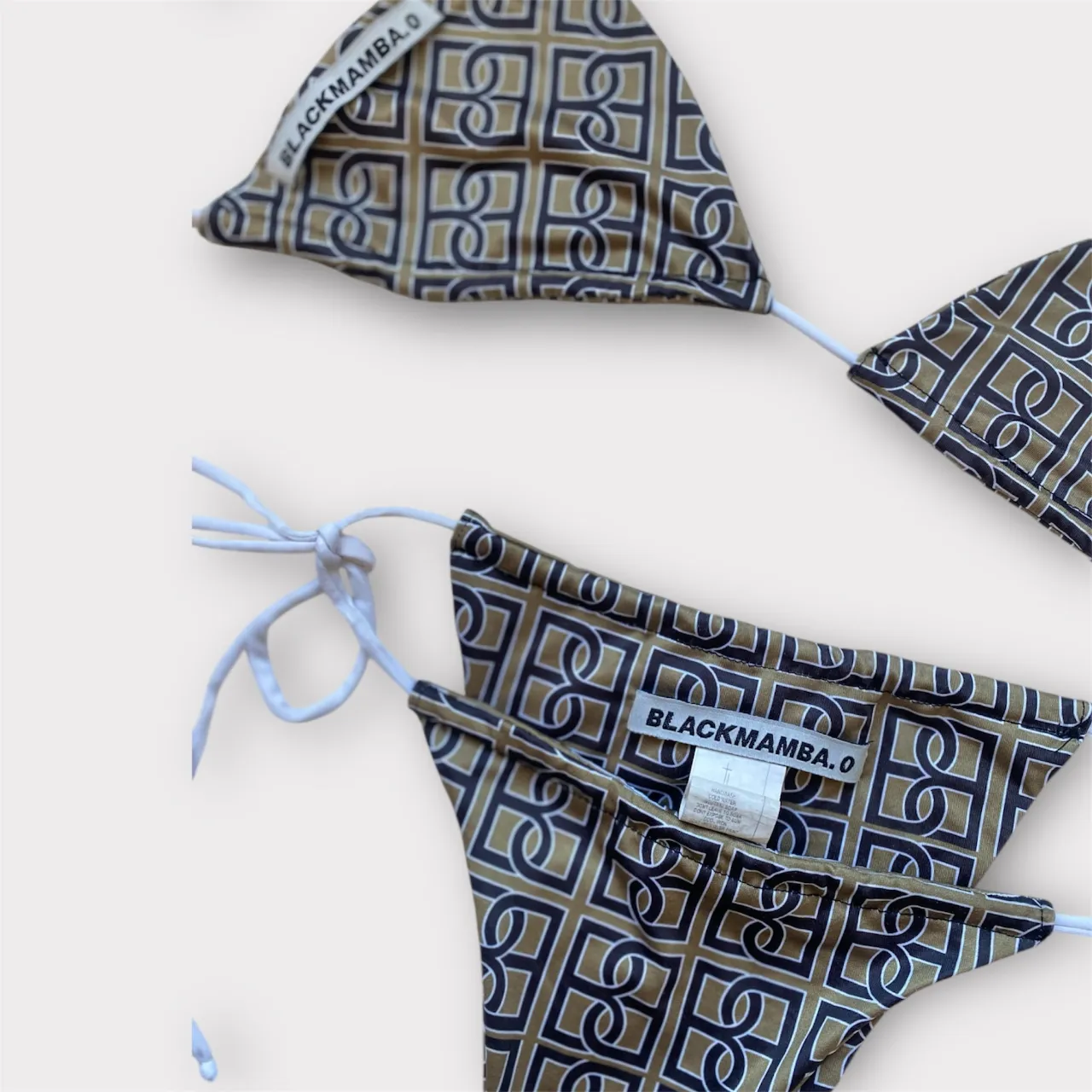 Bikini BLACKMAMBA - Vista 4