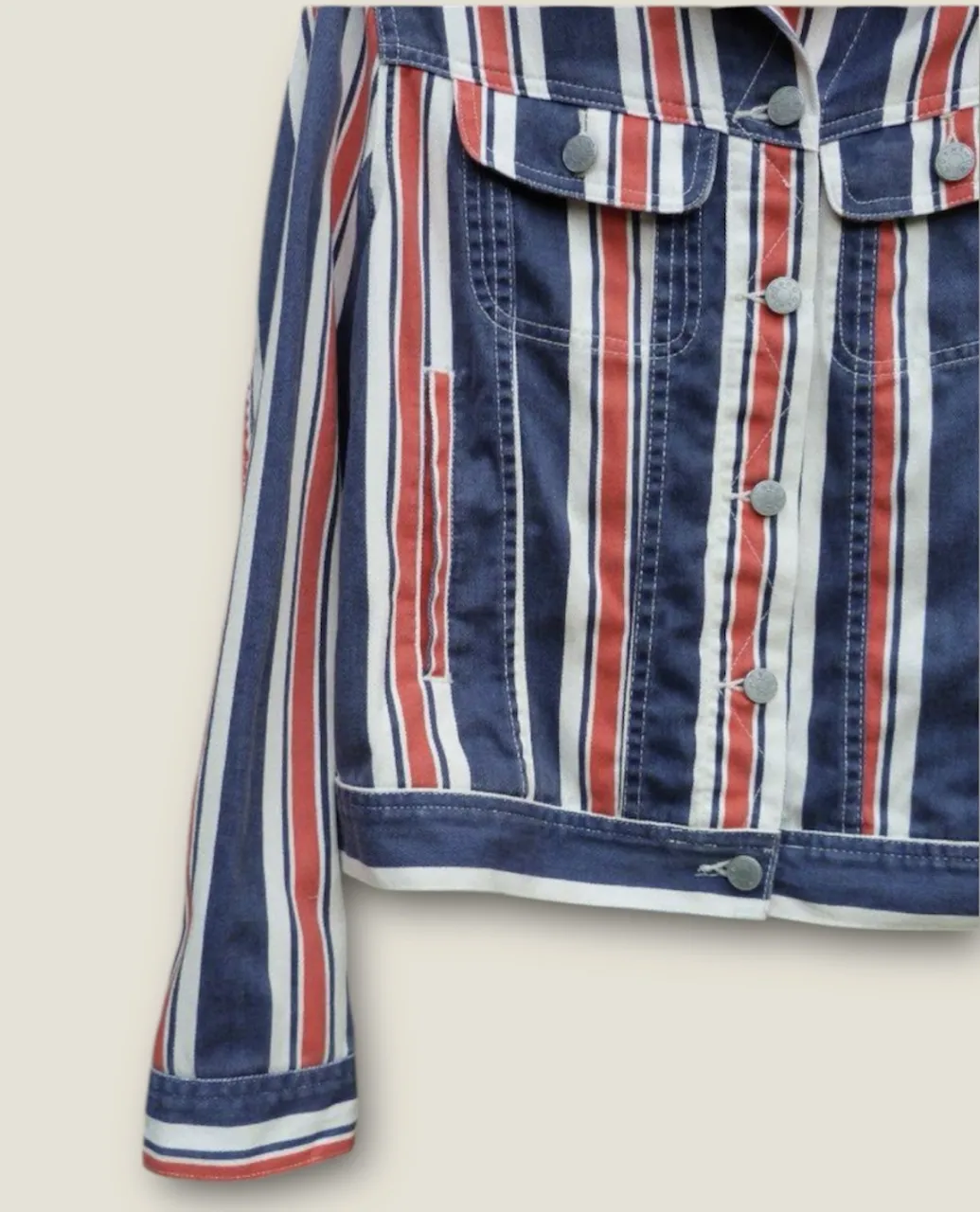 Campera BDG - Vista 6