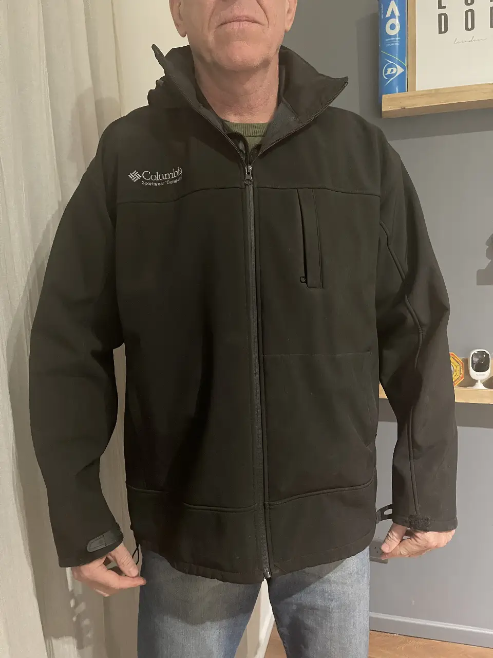 Campera Columbia - Vista 3