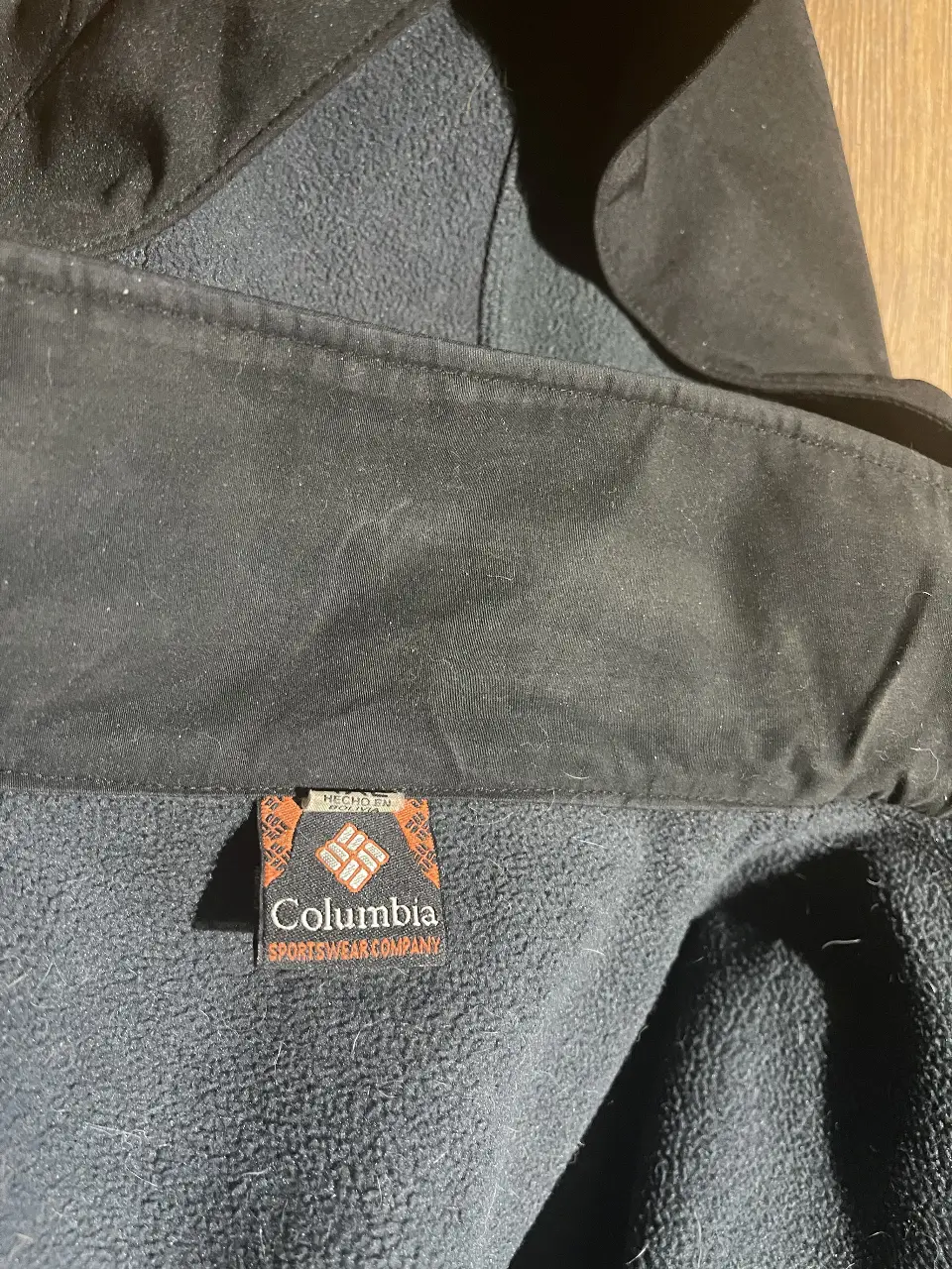 Campera Columbia - Vista 2