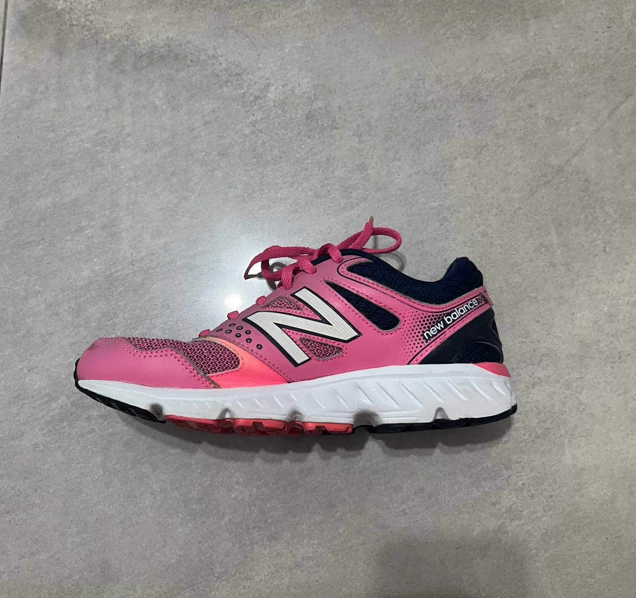 Zapatillas New Balance - Vista 3