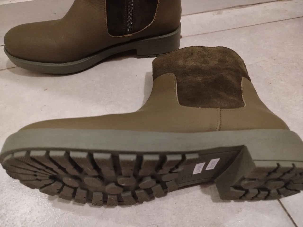 Botines XL - Vista 3