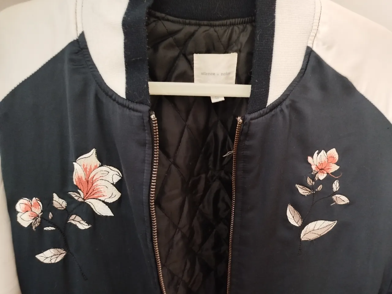 Campera Silencie & noise - Vista 2