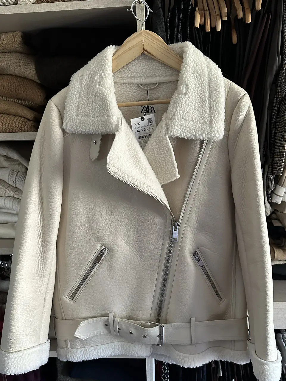 Campera Zara - Vista 3