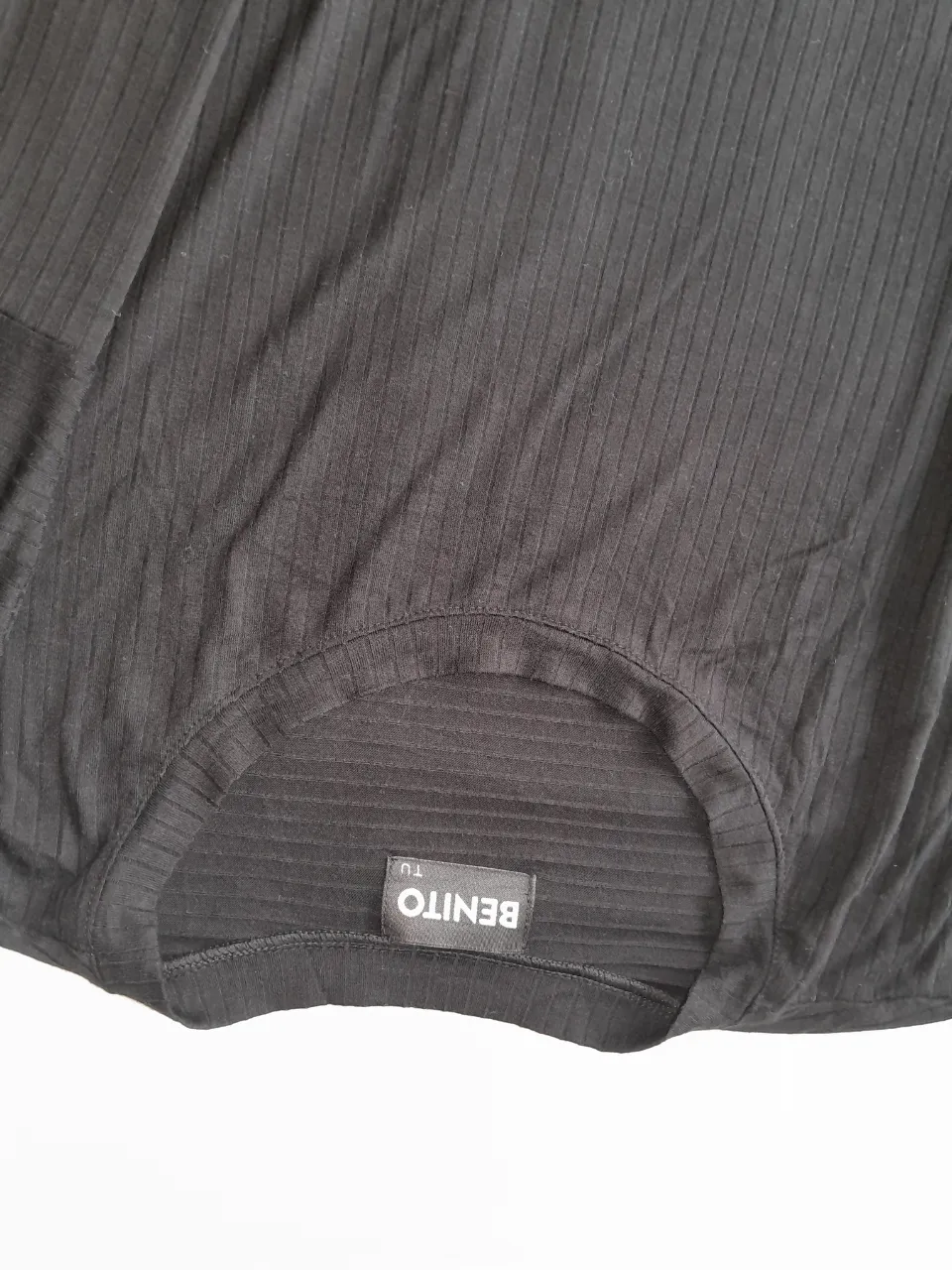 Remera BENITO - Vista 2