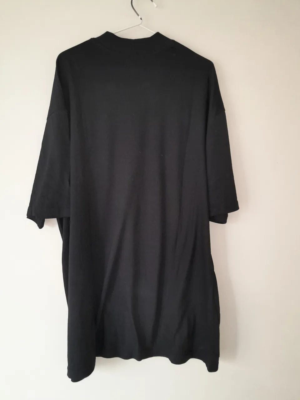 Remera BENITO - Vista 2