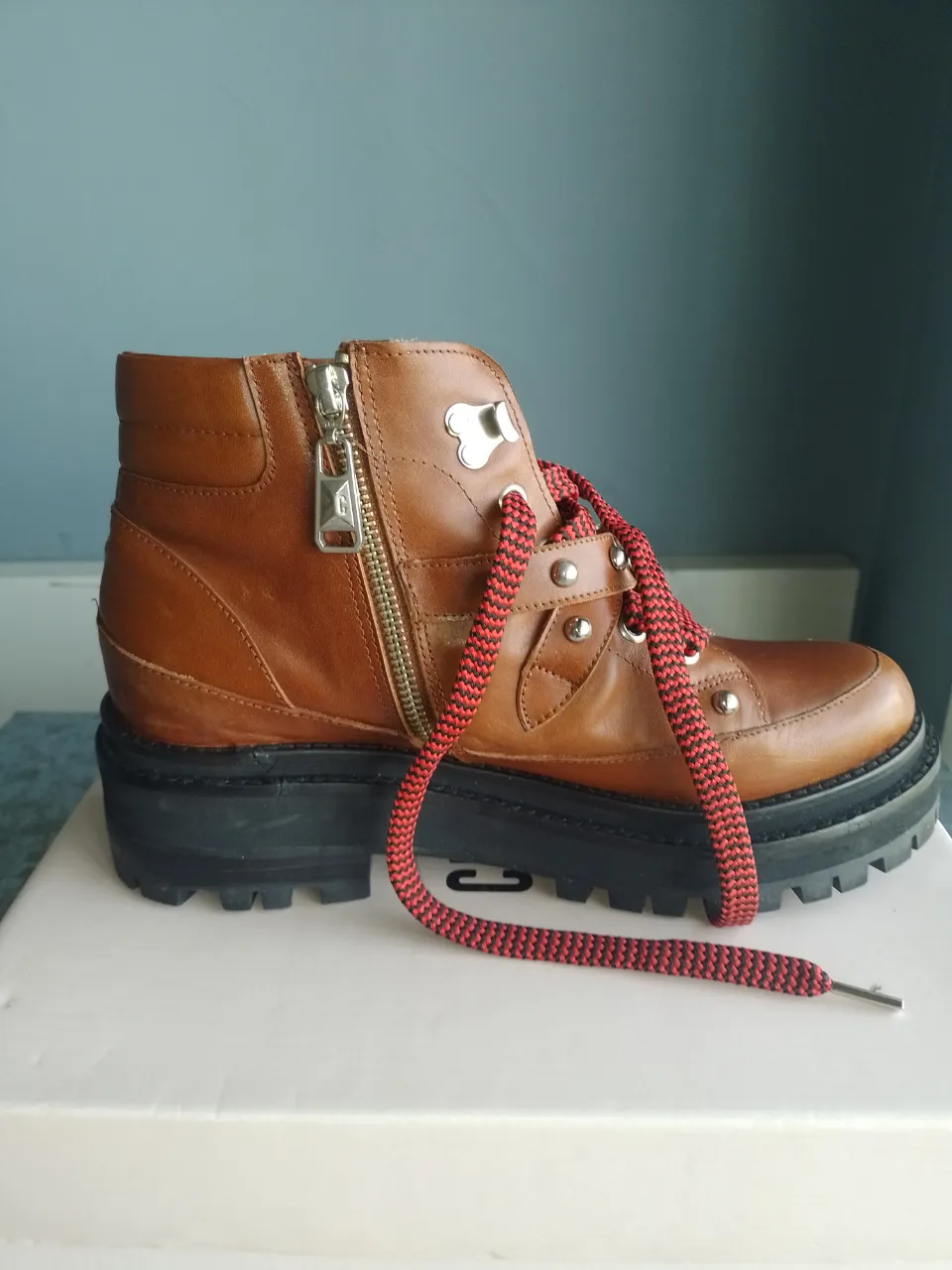 Borcegos Cloetas - Vista 2