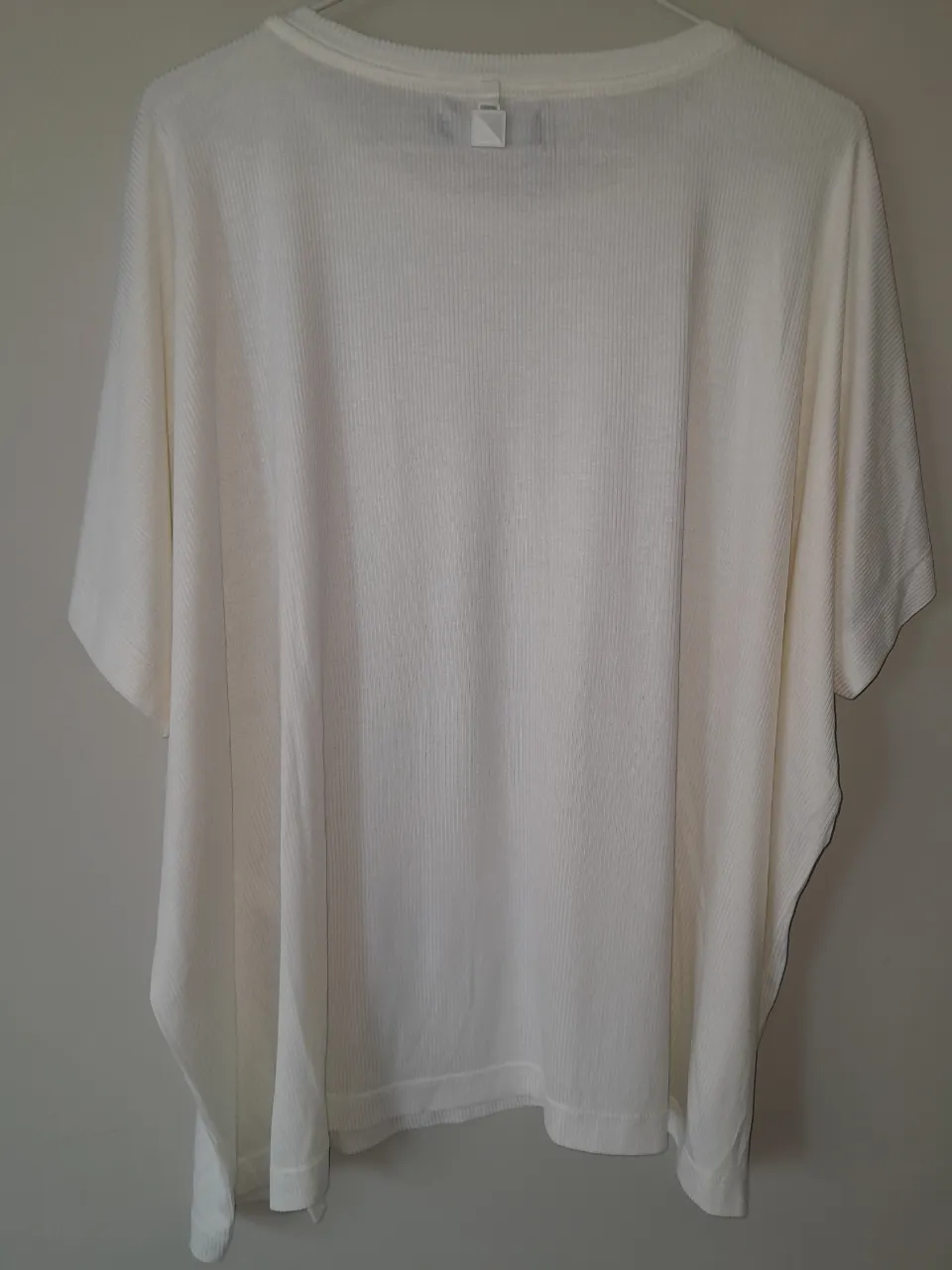 Remera ST. MARIE - Vista 4