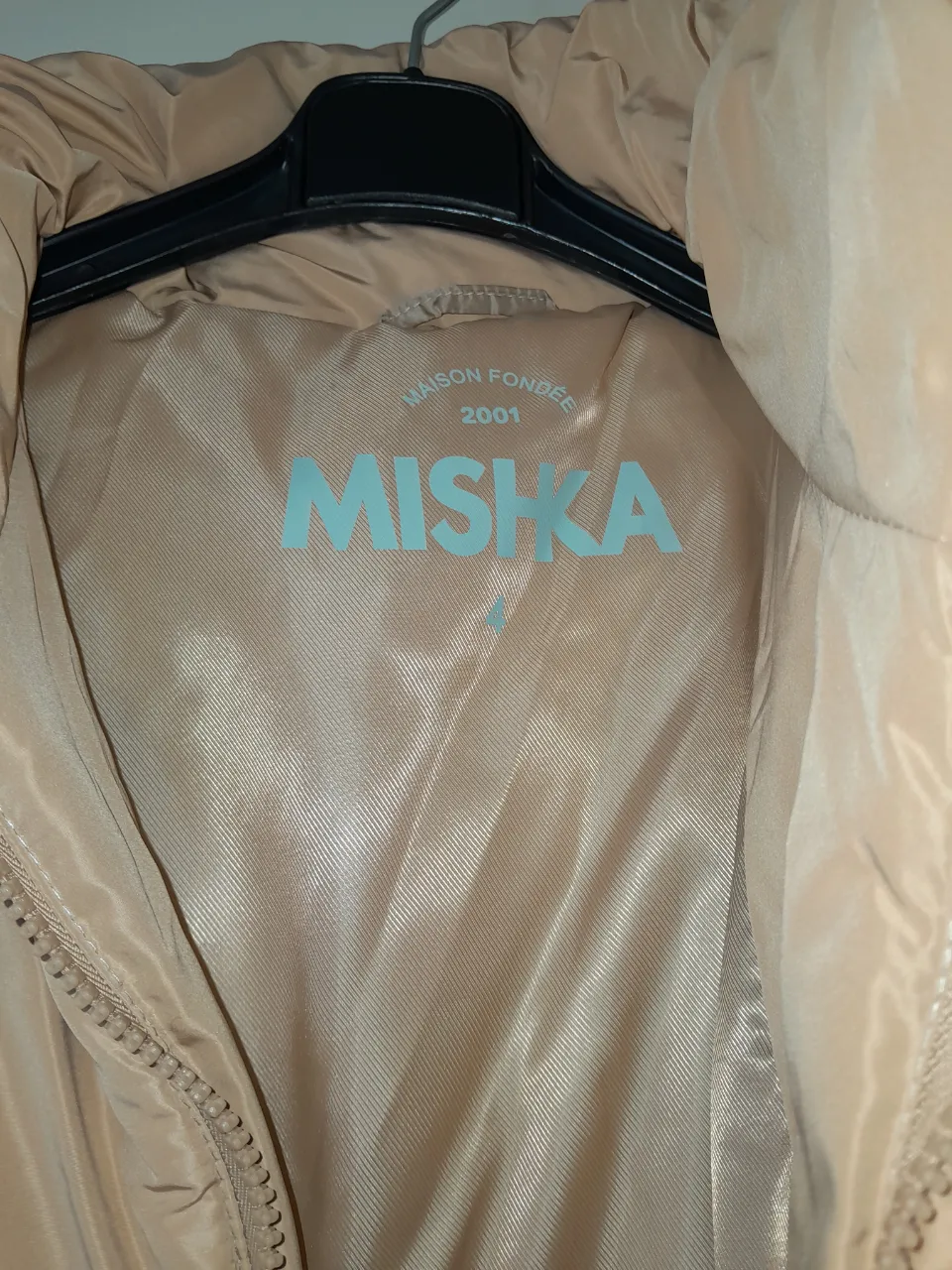 Campera Mishka - Vista 3