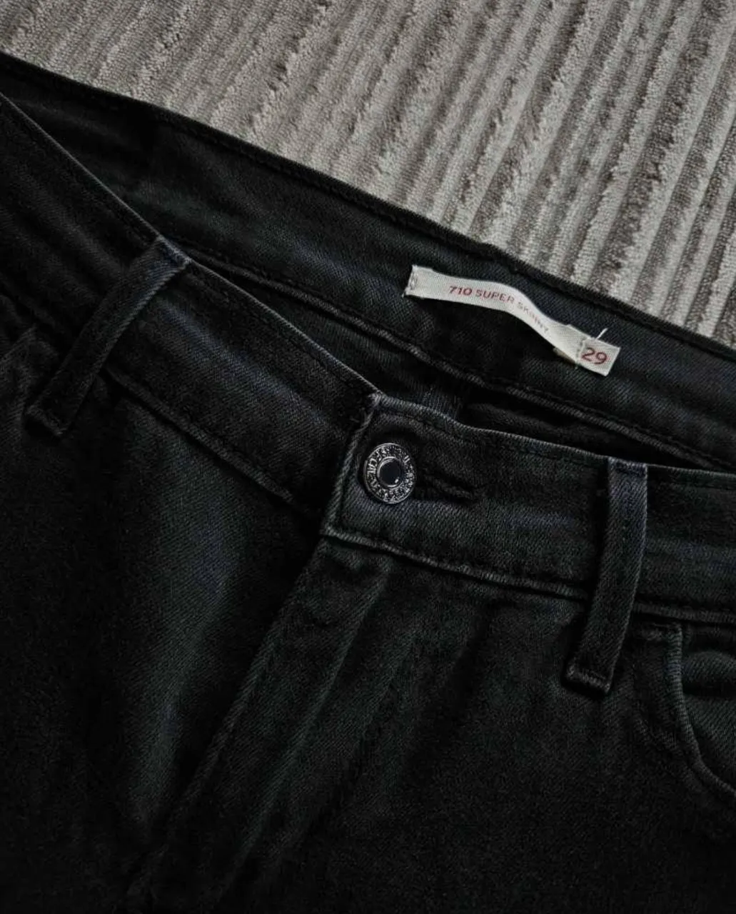 Jean Levi's - Vista 2