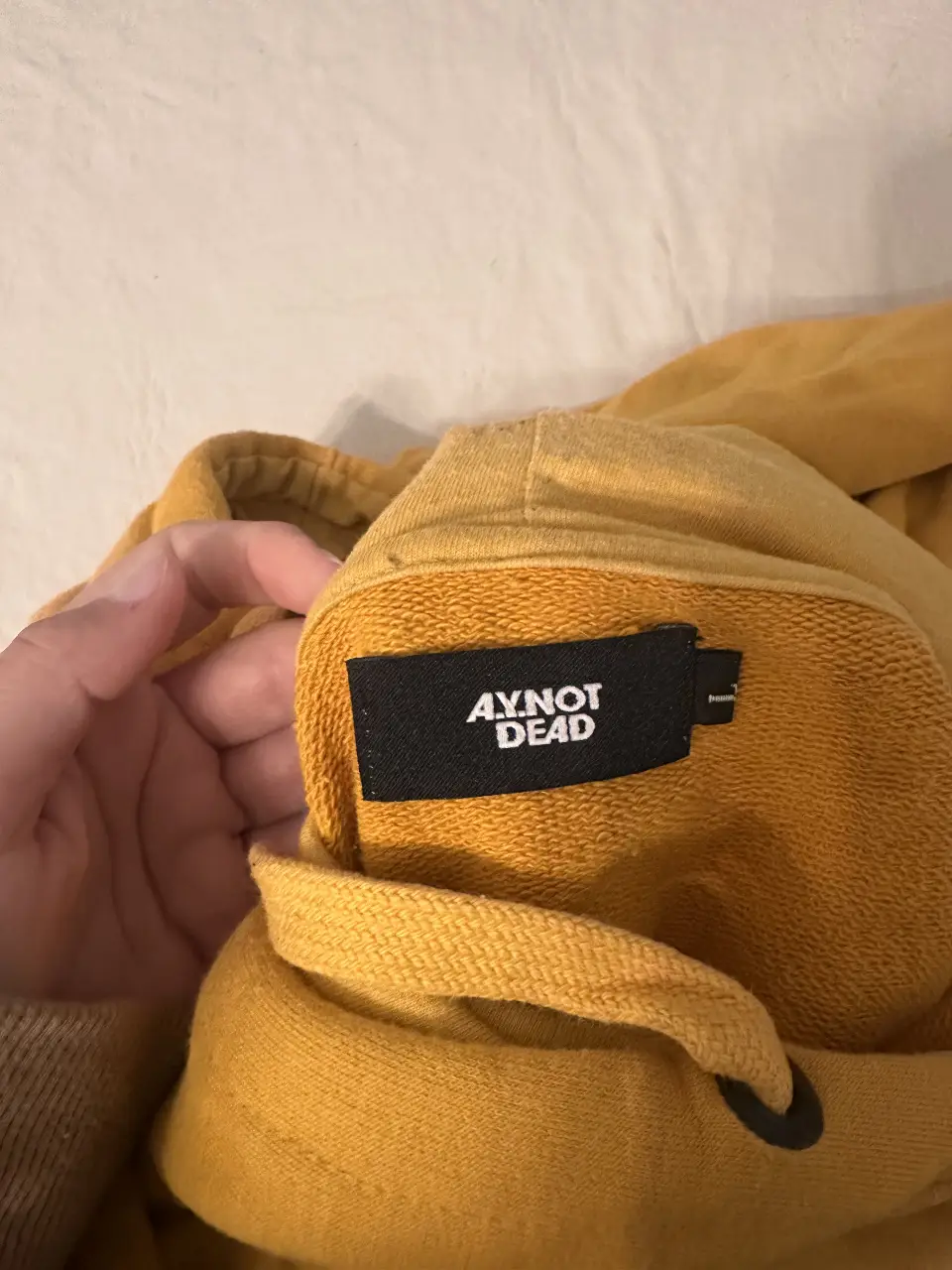 Buzo 4YNOT DEAD - Vista 3