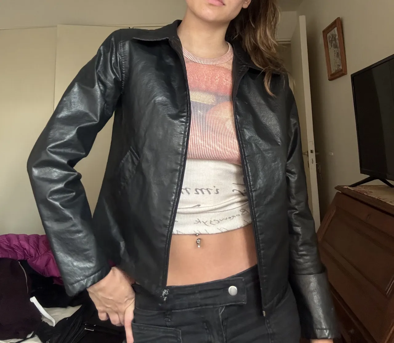 Campera A ≠ - Vista 3